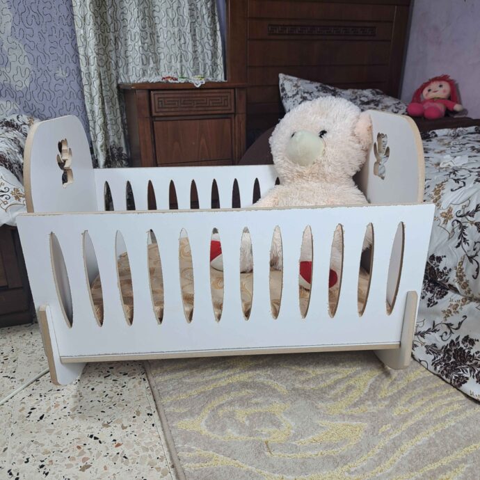 ⁦سرير أطفال محمول بالاضافة إلى ماطلة، وسادة و ناموسية⁩ - الصورة ⁦10⁩